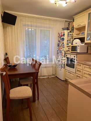 Кухня в квартире на проезд Дежнёва, д 9 к 2