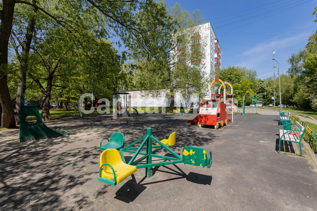 Детская площадка в квартире на ул Генерала Рычагова, д 14