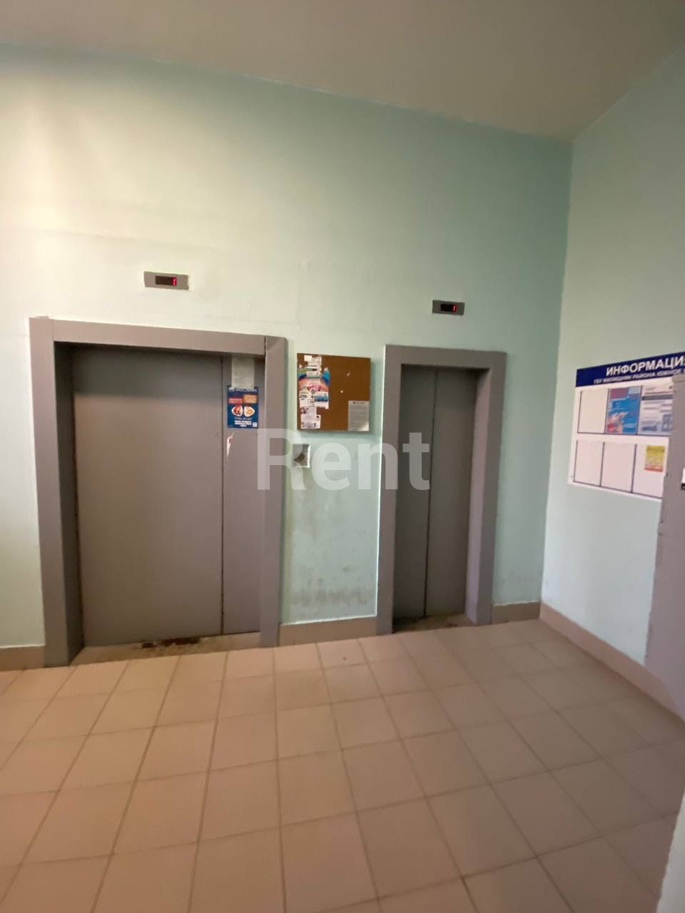 Подъезд в квартире на ул Адмирала Руднева, д 14