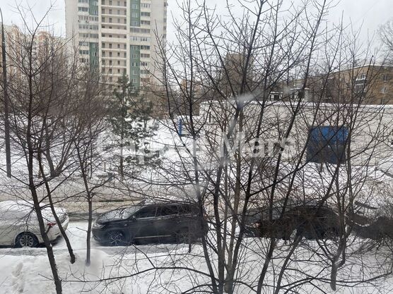 Вид из окна в квартире на ул Полярная, д 8