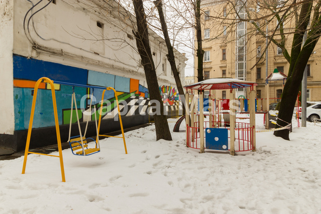 Детская площадка в квартире на ул Дербеневская, д 18