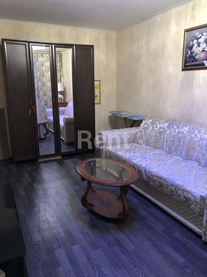 Жилая комната в квартире на ул Саянская, д 5 к 1