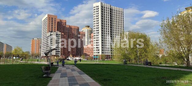 Двор в квартире на ул Верхние Поля, д 32 к 1