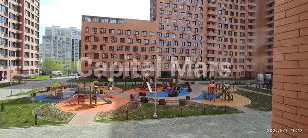 Вид из окна в квартире на ул Верхние Поля, д 32 к 1