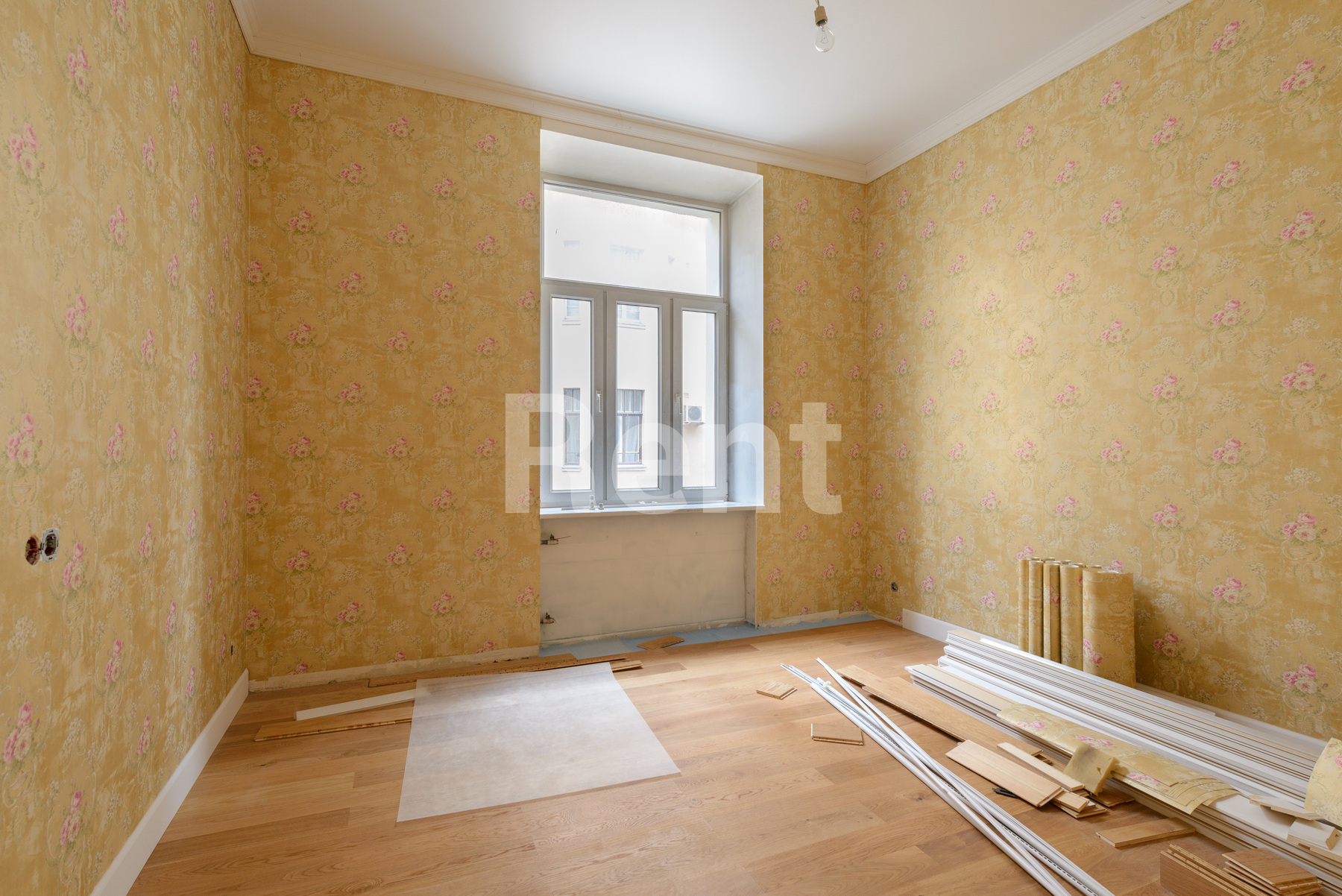 Жилая комната в квартире на ул Остоженка, д 3/14