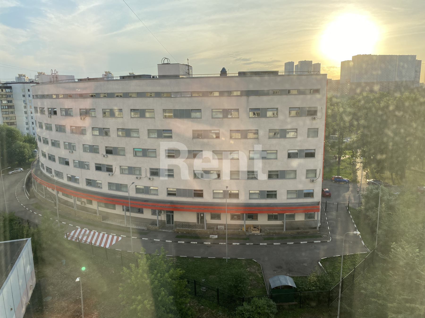 Вид из окна в квартире на ул Изюмская, д 37 к 1