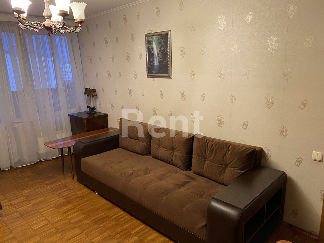 Гостиная в квартире на ш Энтузиастов, д 98 к 7