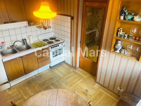 Кухня в квартире на ул. Усиевича, д. 8