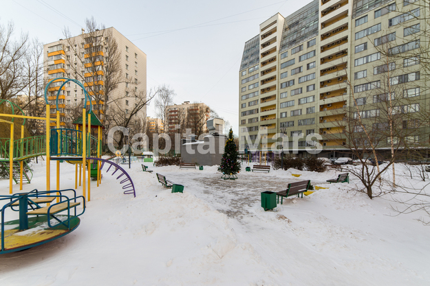 Детская площадка в квартире на Симферопольский проезд, д 18