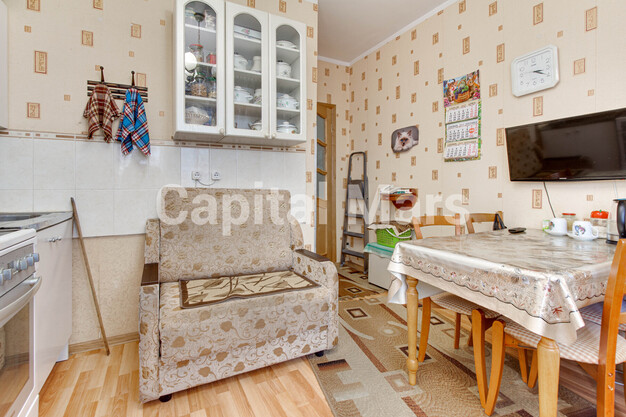  в квартире на ул Грина, д 1 к 8