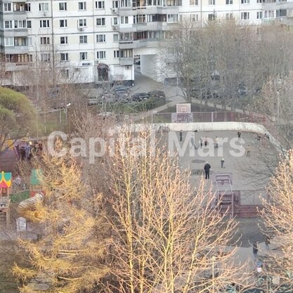  в квартире на ул Барышиха, д 50