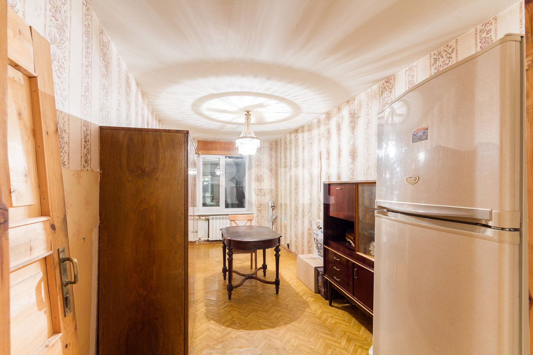 Жилая комната в квартире на ул Криворожская, д 23 к 1