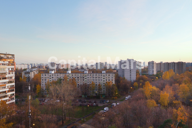Вид из окна в квартире на ул Челюскинская, д 9