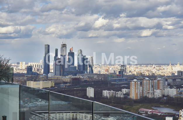 Вид из окна в квартире на ул Мосфильмовская, д 70 стр 3